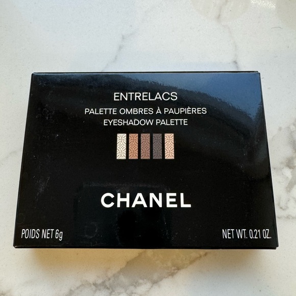 Chanel Eye Shadow palette - Picture 2 of 6